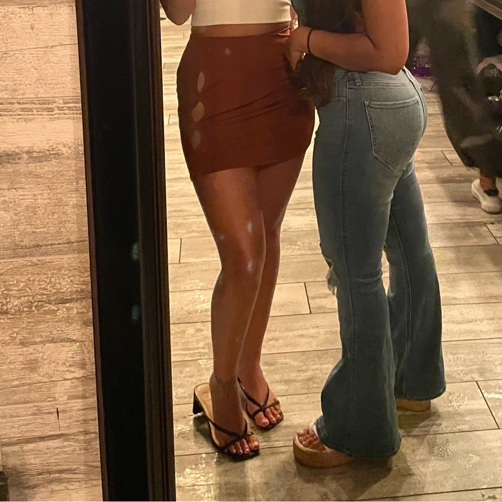 Rust Mini Skirt - Picture 4 of 4
